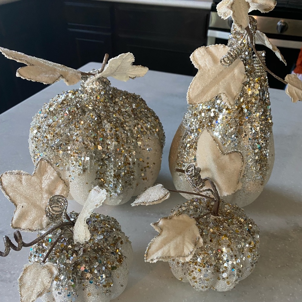 Set of 4 Glitter pumpkins